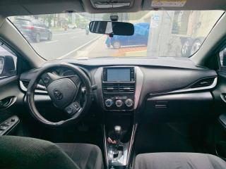 car-photo-blur-2