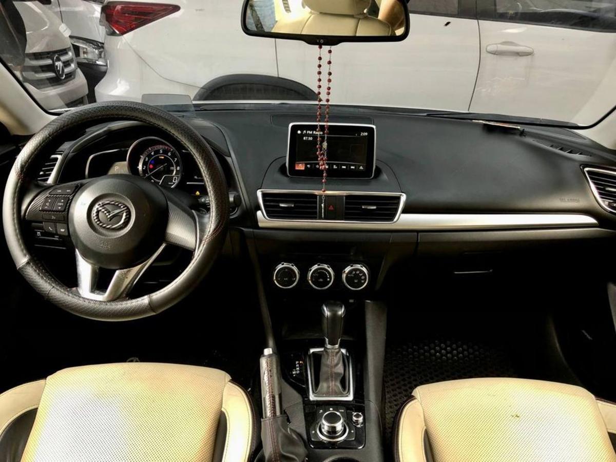 car-photo-blur-2