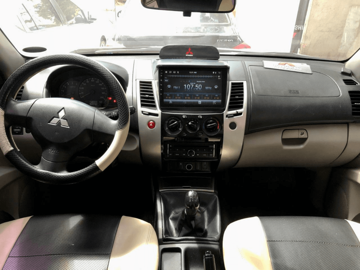 car-photo-blur-2