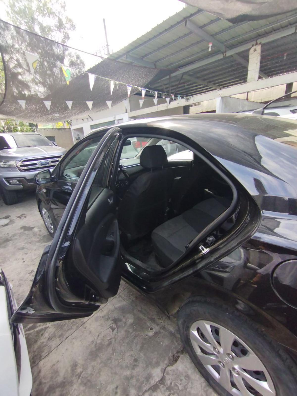 car-photo-blur-2