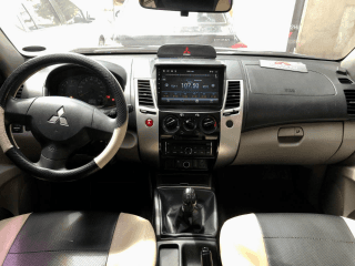 car-photo-blur-2